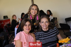 Raquel González,  Ana Laura Villareal y Michel Covarrubias.