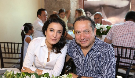  Adriana Silva y Óscar Cadena .