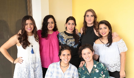  Ana Ortiz, Carolina Motilla, Jimena Torres, Paola Musa, Ana Sofía Zertuche, Maripaz Ress y Arantza de la Torre.