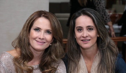  Karina Vita y Gaby Acosta.