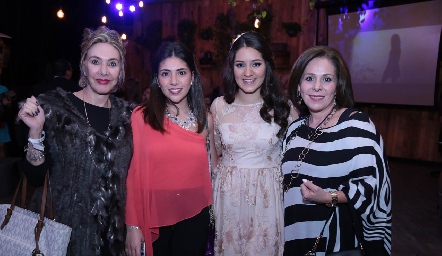  María Isabel G. Muñiz, Cristy Lorca, Marijó Villalobos y Laura Álvarez de Lorca.