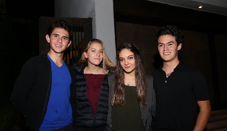  Alonso Reyes, Emilia García, María Urías y José López.