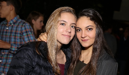 Emilia García y María Urías.