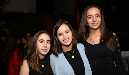  Marijó Flores, Fer Pruneda y Ana Pau Sánchez .