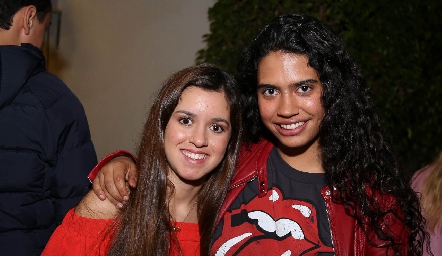  Cristy Arredondo y Euge Izar .
