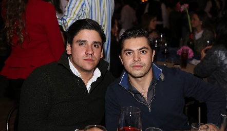  Alejandro Narváez y Juan Chalita .