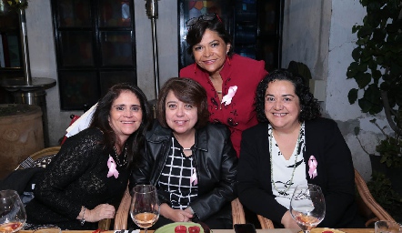  Norma Orozco, Claudia Gómez, Lidia Molina y Martha González.