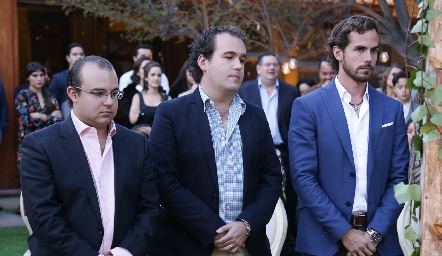  Hermanos Castañón.