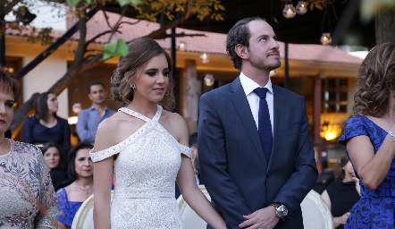  Pili Castañón y Octavio Aguillón ya son esposos.