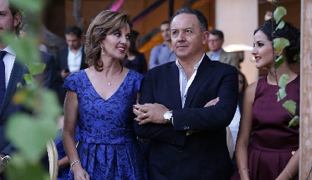  Los papás de Octavio.