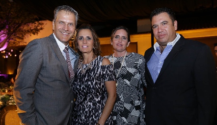  Humberto Siller, Mireya Payán, Marcela Payán y Roberto Silva.