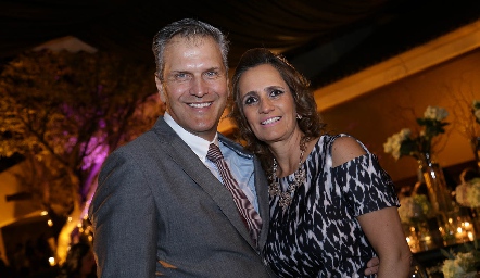  Humberto Siller y Mireya Payán de Siller.