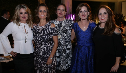  Verónica, Mireya, Marcela, Yolanda y Gabriela Payán Espinosa.