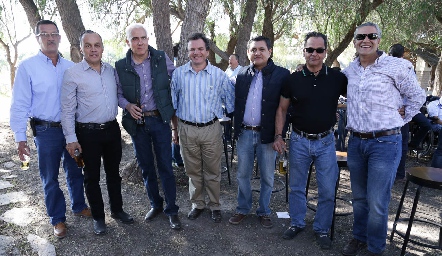  Daniel Gómez, Alejandro Moreno, Eduardo Sosapavón, Miguel del Campo, Javier Tello, Rómulo Rodríguez y Juan Manuel Piñero.
