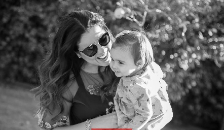  Madre e hija.
