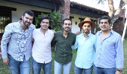  Diego Gómez, Jorge Meré, Mario Rivera, Toño Espinosa y Pablo Ramirez.