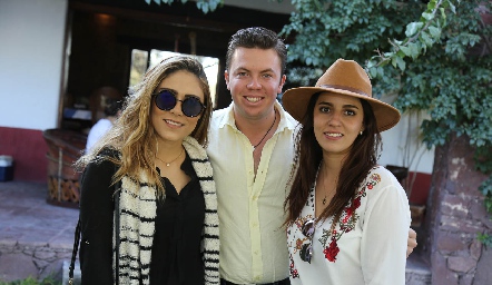  María Andrea Ramírez, Juan Andrés Tamayo y Andrea Espinosa.