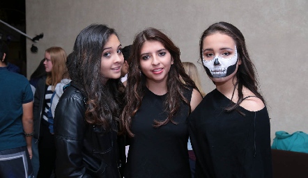  Sofía, Paulina y Teté.