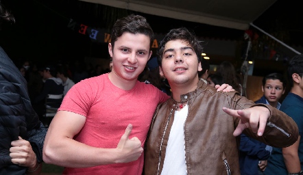  Mariano y Juan Pablo.