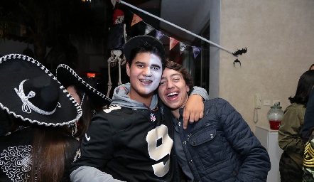  Pj y Padilla.