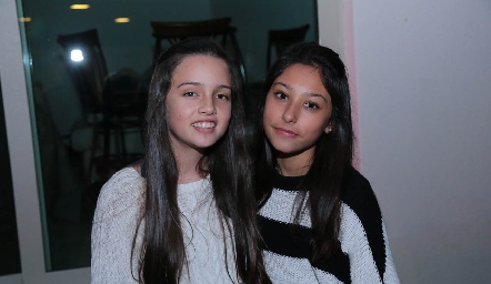  Aurora y Arantza.