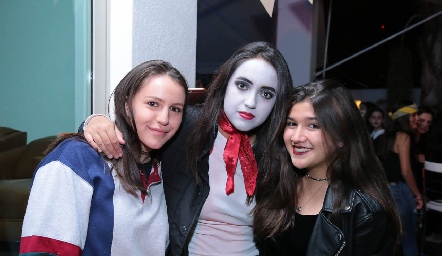  Ceci, Tatina y Marijó.