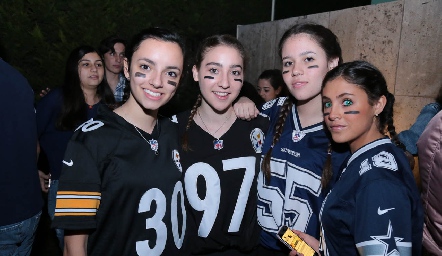  Fer, Ana Pau, Marijó e Isa.