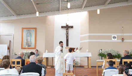  Primera Comunión de Juan Pablo González.