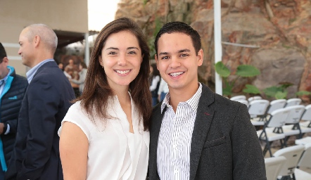  Vale Herrera y Luis González.