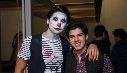  Miguel y Sebas.