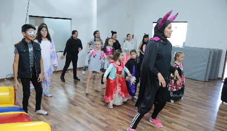  Bailaron.
