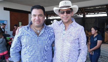 Roberto Silva y Abraham Tobías.