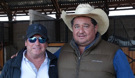  Adolfo Villaseñor y Eduardo Izar.