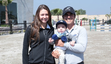  Alessandra Alessi, Andrés y Patricio Posada.