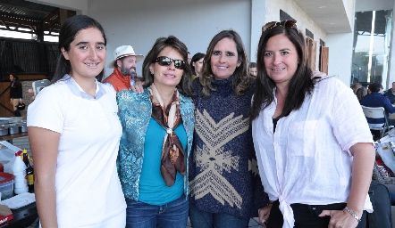  Lucía Villanueva, Marisa Mercado, Marcela Payán y Sara Gutiérrez.
