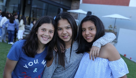  Luz, Tatiana y Montse.