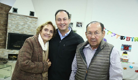 Toyita, Juan Carlos y Rafael Villalobos.