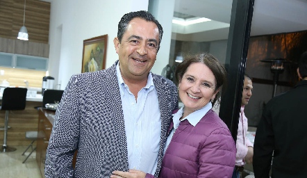  Alejandro Mata y Ana Luisa Altamirano.