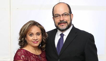  Evangelina Mora y Mauricio Pierdant.