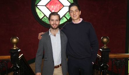  Alejandro Villalobos y Oscar Vera.