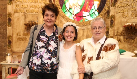 María Del Rosario López, Marijó Villalobos y Cristy Graf.