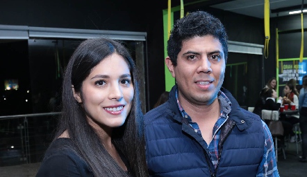  Mónica Trujillo y Adrián Silva.