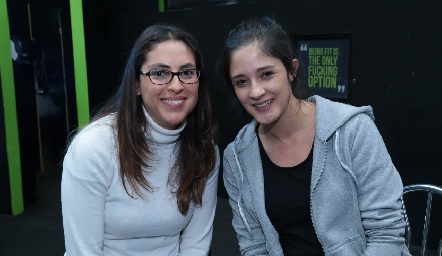  Vanessa Labrada y Aída González.
