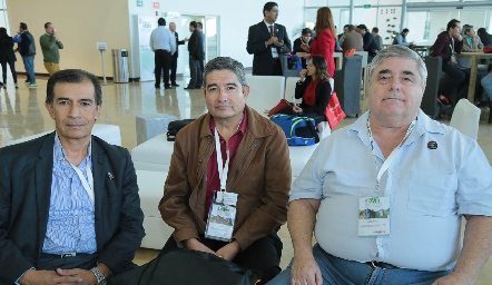  Eduardo González, Oscar Rodríguez y Américo González.