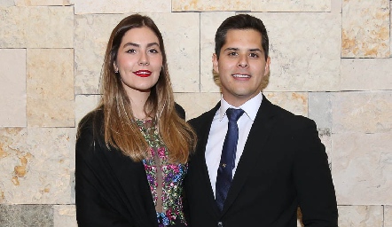  Roxana Mendoza y Raúl Carvajal .