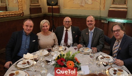  José Eduardo Quintero, Graciela Gallardo, Miguel Triana, Marcelo A. y Williams.