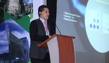  Edgard López.
