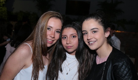 Ana Isa, Sofía y Montse.
