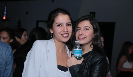  Amigas.