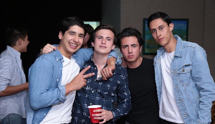  Miguel Tobías, Santi Corripio, Alessandro Domínguez y Hugo Liñán.